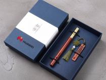 公司獎勵優(yōu)秀員工的禮品如何選擇？